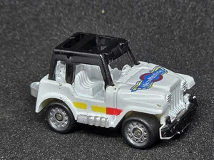 Vintage 1986 Galoob Micro Machines Mail-In Logo White Jeep RARE has small dings - Picture 1 of 6