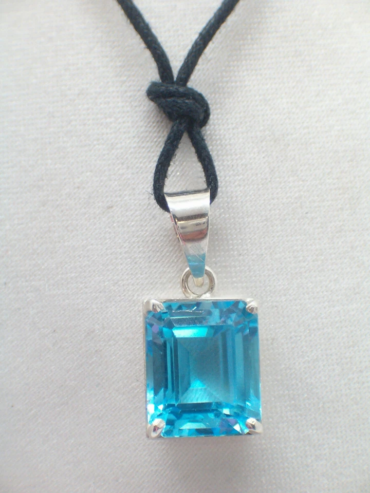 Ciondolo in ARGENTO 925 con TOPAZIO AZZURRO naturale - pendente con girocollo - - Immagine 1 di 4