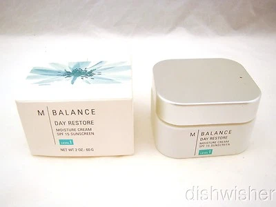 Circle of Beauty M BALANCE Day Restore Moisture Cream SPF 15 Sunscreen 2 oz NEW - Image 1 of 4