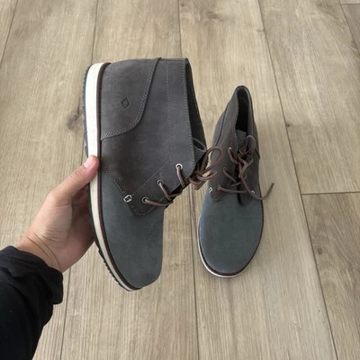 Boys Sperry Windward Mid Shoes Grey Size 7M Great Condition Boots Lace Up - Image 1 of 4