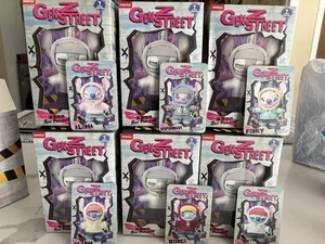 MINISO x Disney Stitch Gen Z Street Vinyl Plush Keychain Pendant (Confirmed Box) - Picture 1 of 7