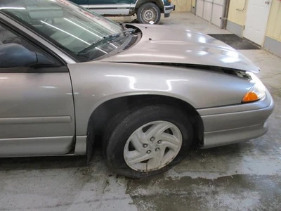 (LOCAL PICKUP ONLY) Passenger Right Fender Steel Fits 96-97 INTREPID 1701746 - Изображение 1 из 4