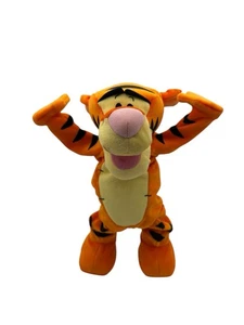 Winnie The Pooh "Tumble Time" Tigro Peluche Giocattolo Animato FisherPrice 12" Funziona! - Foto 1 di 5