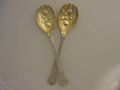 VINTAGE 2 PC REPOUSSE SILVER PLATE SALAD SET SHEFFIELD ENGLAND LOT *29 - Image 1 of 4