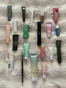 Ipsy Lotto 21 Makeup Skin Care Campione Taglia + NUOVO Primer Esfoliante Lozione Sieri - Foto 1 di 9
