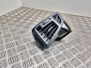 Ford C-MAX II 2018 delantero izquierdo emisor de aire boquilla de ventilación boquilla de aire lateral - Imagen 1 de 5