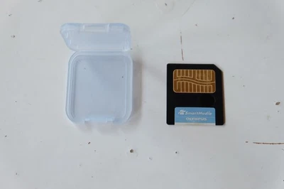 Olympus 8MB SmartMedia memory card - Image 1 of 3