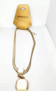 Monet White Cats Eye Vintage Estate Pendant Gold Tone Herringbone Necklace Nwt - Picture 1 of 4