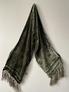 Oscar De La Renta Women’s Green Scarf Rayon/Silk - Picture 1 of 4