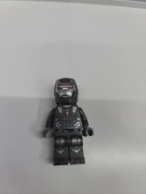 LEGO War Machine Minifigure  76216  - Image 1 of 2