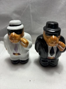 Vintage Smokin' Joe The Cool Camel Salt and Pepper Shakers Glass - Picture 1 of 5