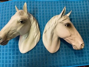 2 Wall Art Stallion Horse Sculptured Heads Left and Right Lefton 3321 7 5/8" - Picture 1 of 4