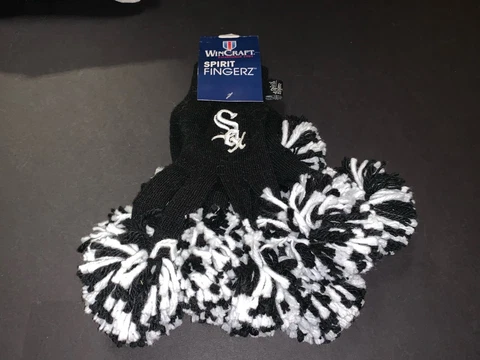 Chicago White Sox Spirit Fingerz Pom Pom Gloves MLB Cheerleader FREE SHIPPING Cover