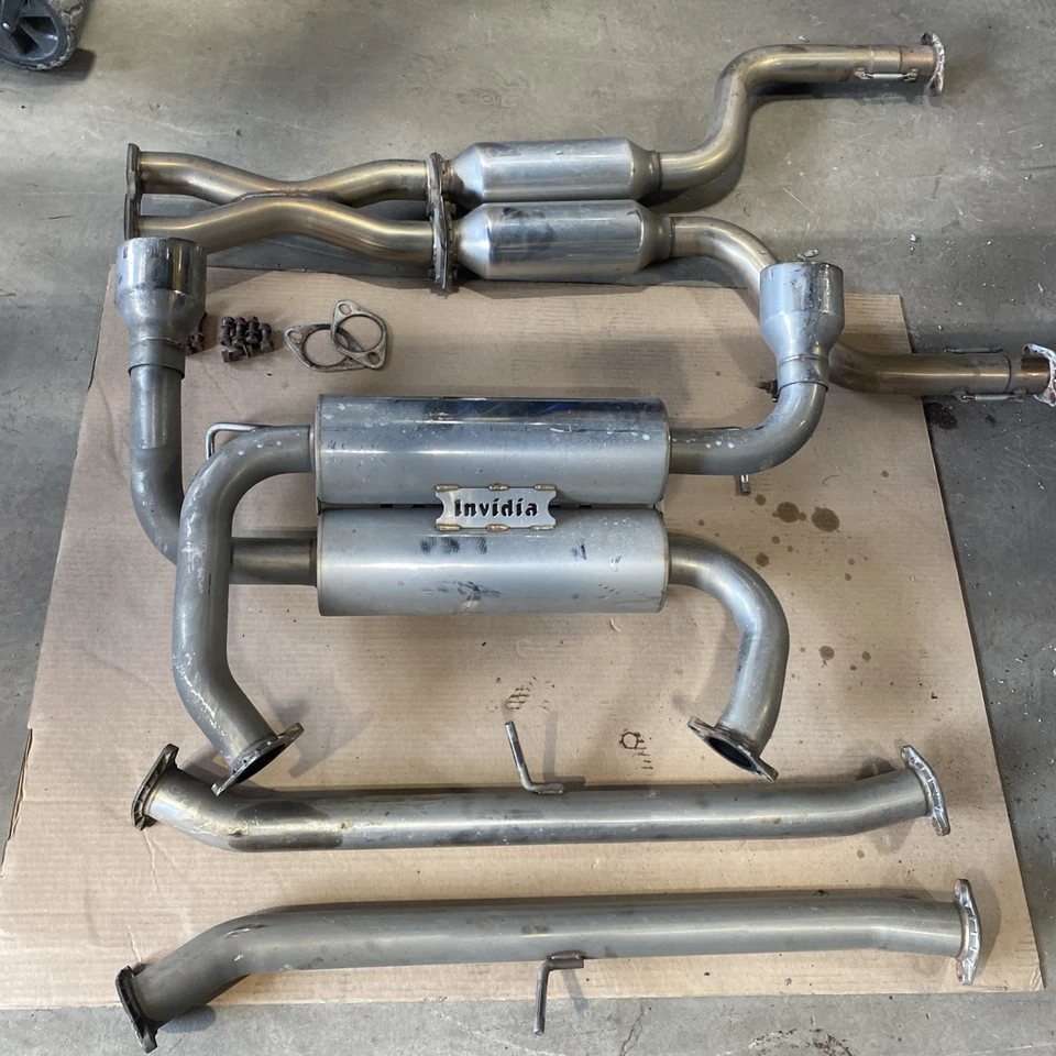 2008 2009 - 2013 英菲尼迪 G37 Coupe RWD Invidia 排气系统 HSO7IG7GIS — 第 1/4 张图片