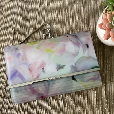 Bolso Bandolera Ted Baker Estampado Floral Acrílico Foto 1 de 4