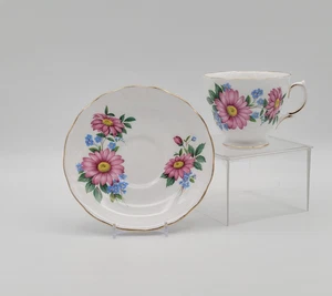Ridgway Royal Vale Bone China Floral Blue Pink Daisy Footed Teacup & Saucer Set - Picture 1 of 14