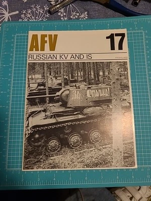 AFV Weapons: Russian KV and IS, UK, #17 - Image 1 of 4