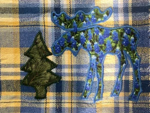  Woven Fabric Placemats Moose Pine Tree Set 2 Country Blue Yellow 11.5' x 20.5"  - Picture 1 of 4