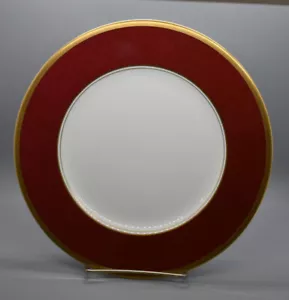 Coalport Athlone Marone 10.75" Dinner Plate Red Marble Gold - Picture 1 of 7