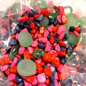 Multicolored Aquarium Stones Fish Tank Rock Gravel Glass Pink Blue Green 2 lb - Picture 1 of 3