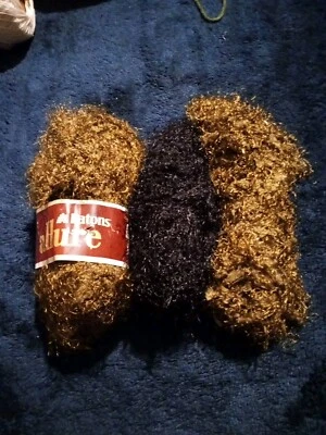 Lot Of 3 Patons Allure Eyelash Yarn 2 EMERALD SKEINS  & 1 BLACK(50% USED) SKEIN! - Image 1 of 2