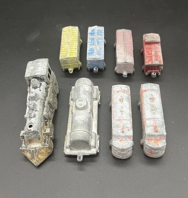 Midgetoy Tootsietoy Train Lot of 8 - Image 1 of 4