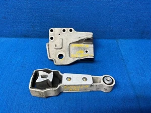 2012-2018 RANGE ROVER EVOQUE (L538) 2.0L TURBO ENGINE TRANSMISSION MOUNT BAR 0EM - Foto 1 di 17