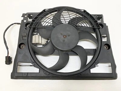 Conjunto de ventilador de empuje auxiliar 99-06 OEM BMW E46 325i 64546988913 325xi 330i 330xi Foto 1 de 4
