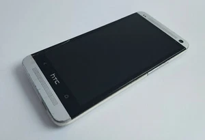 Smartphone HTC One M7 Plateado PNO7100 - Usado No Funciona Para Piezas Como 2013 - Imagen 1 de 8