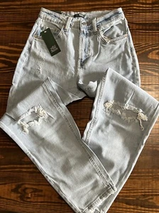 Wild Fable Women's Super-High Rise Tapered Jeans Size 0 Distressed - Picture 1 of 4