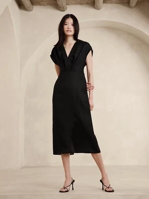 Vestido midi drapeado Mari Banana Republic 18 | Negro #446199 NUEVO Foto 1 de 4