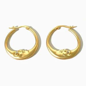 Moon Hoop earrings, moon earrings Hoop, moon face earrings, hoop charm earrings - Picture 1 of 3
