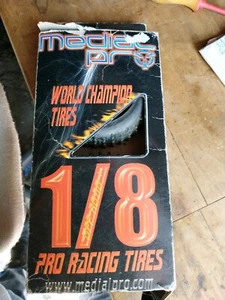 Vintage Medial PRO TURBO RATS 1:8 Buggy Tyres 2pz - Imagen 1 de 5