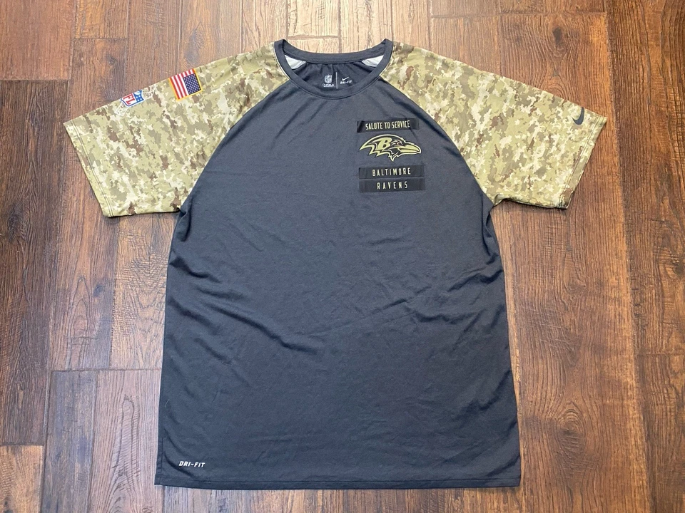 Camiseta masculina Baltimore Ravens Nike Salute To Service S/S XL no campo vestuário camuflado - Imagem 1 de 4