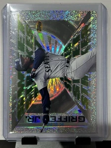 1996 Topps Ken Griffey Jr. #SS6 Sweet Strokes Seattle Mariners - Picture 1 of 3