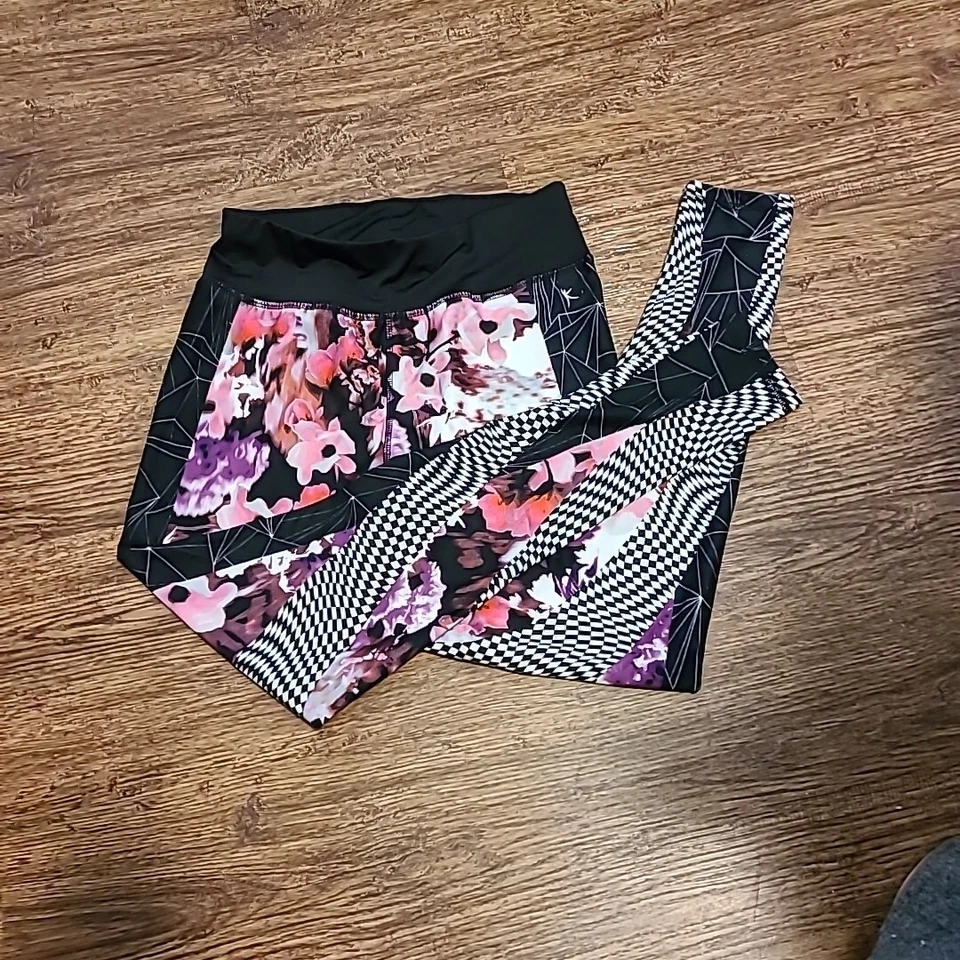 Leggings Danskin Ahora Ajustados Multicolor Talla 4-6 Mujer Ropa Activa Usada Foto 1 de 4