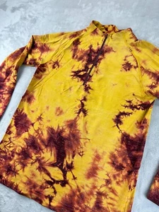 Lululemon Metal Vent Tech 1/2 Zip Men's Size Medium Gym Stretch Quick Dry Yellow - Picture 1 of 9