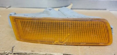 94-97 toyota avalon passenger marker lens (large inner) - Image 1 of 4