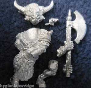 1998 Chaos Beastman Minotaur with Two Handed Weapon 1 Citadel Beasts Beastmen GW - Picture 1 of 2