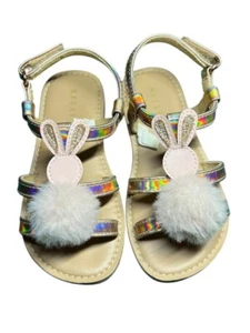 Kelly and Katie Girls Size 8 Gold Bunny Sandle - Picture 1 of 2