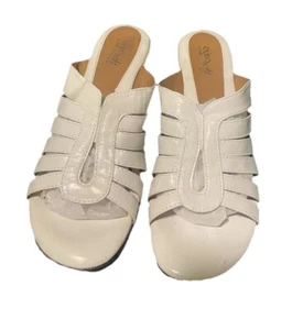 Sandalias de cuña Euro de cuero blanco suave talla 9M cómodas elegantes zapatos de verano de vestir - Imagen 1 de 16