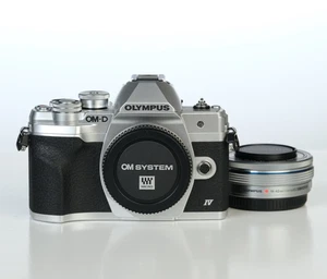 Olympus OM-D E-M10 Mark IV Kit, 14-42mm F3.5-5.6 Wie neu | Restgarantie bis 2027 - Bild 1 von 18