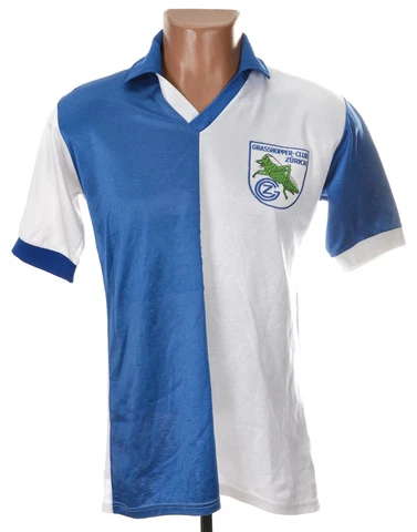 GRASSHOPPERS ZURICH 1980'S HOME FOOTBALL SHIRT JERSEY S SIGNED REKORD Cover