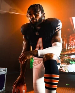 Foto de fútbol americano de la NFL D'Andre Swift Media Day Shoot Chicago Bears 8x10 - Imagen 1 de 1