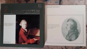 Mozart - The 27 piano concertos vol. 2 . Cofanetto 13 Lp + booklet . - Foto 1 di 4
