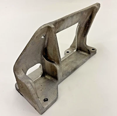 02-07 ARCTIC CAT BEARCAT 570 MOUNTAIN CAT PANTHER 570R Z ENGINE MOUNTING BRACKET — 第 1/2 张图片