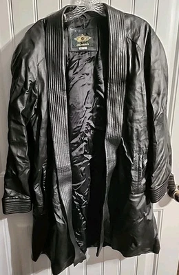 avanti womens leather jacket Size M Black - Image 1 of 4