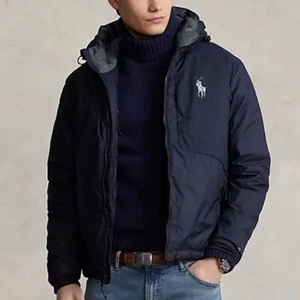 Neu mit Etikett Polo Ralph Lauren verstaubare intelligente Isolationsjacke marineblau Einzelhandel 898 $ - Bild 1 von 20