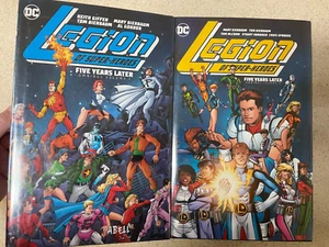 Legión de Superhéroes: Cinco Años Después Omnibus Vol. 1 HC y vol 2 HC - Imagen 1 de 17
