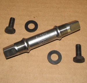 Shimano Dura Ace BB-7400 Square Taper Bottom Bracket Spindle 68mm NOS NEW 112mm - Picture 1 of 2